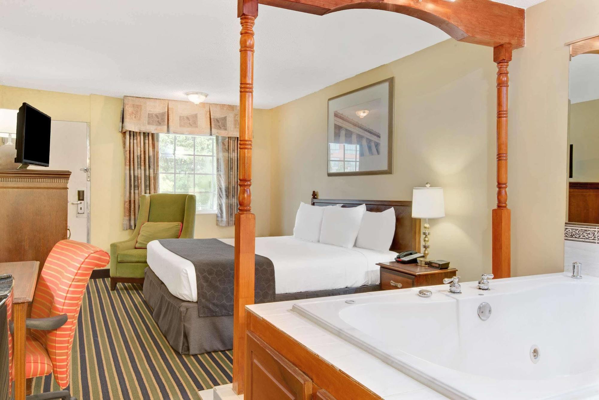 Days Inn By Wyndham Towson Eksteriør bilde